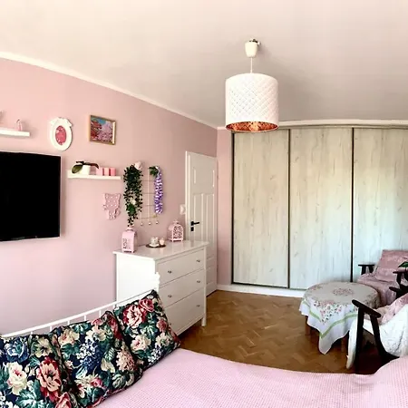 Homestay Stella's Mansion Pokoje 5 Minut Od Plazy
